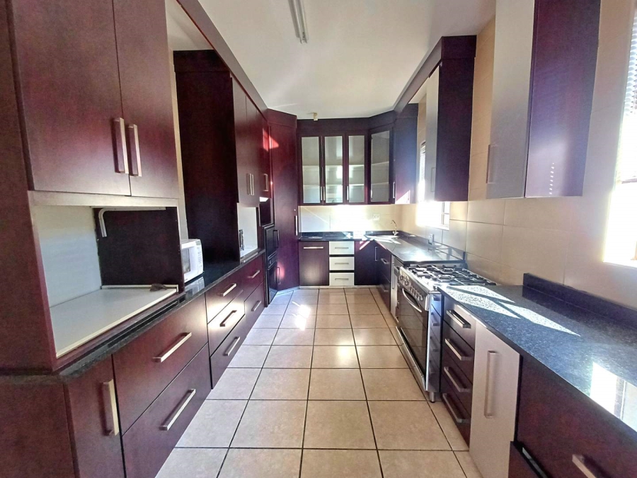 8 Bedroom Property for Sale in Noordhoek Free State
